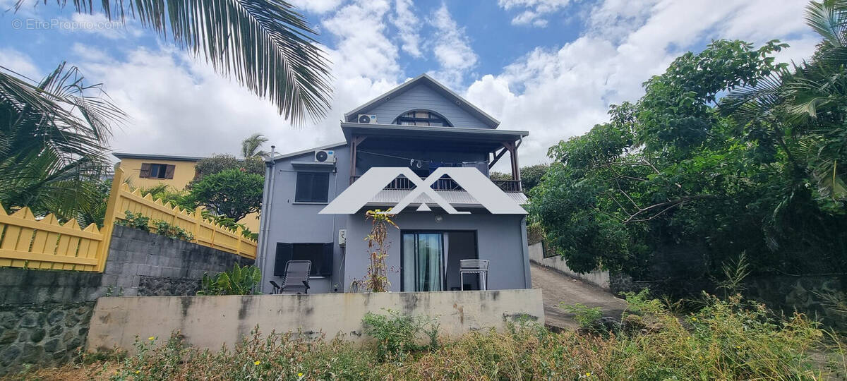 Maison à SAINT-PIERRE