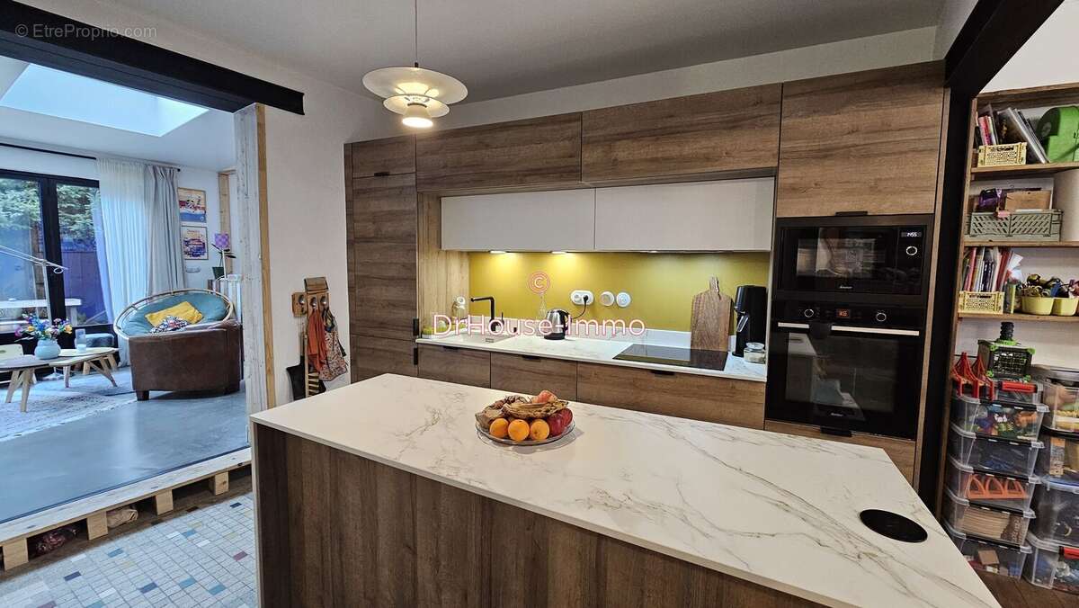 Maison 232 m² à Le Mans  - photo 20