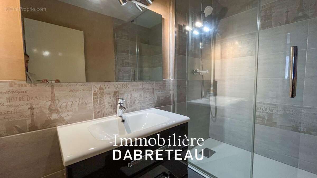 Appartement à LYON-4E