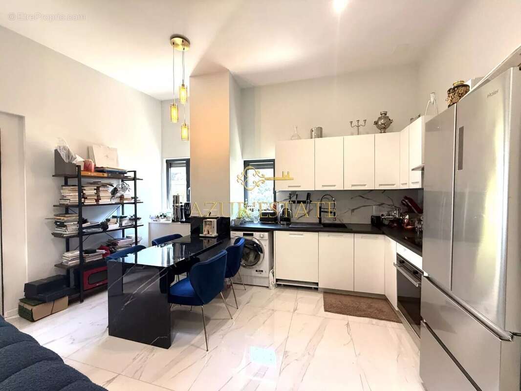 Appartement à ROQUEBRUNE-CAP-MARTIN
