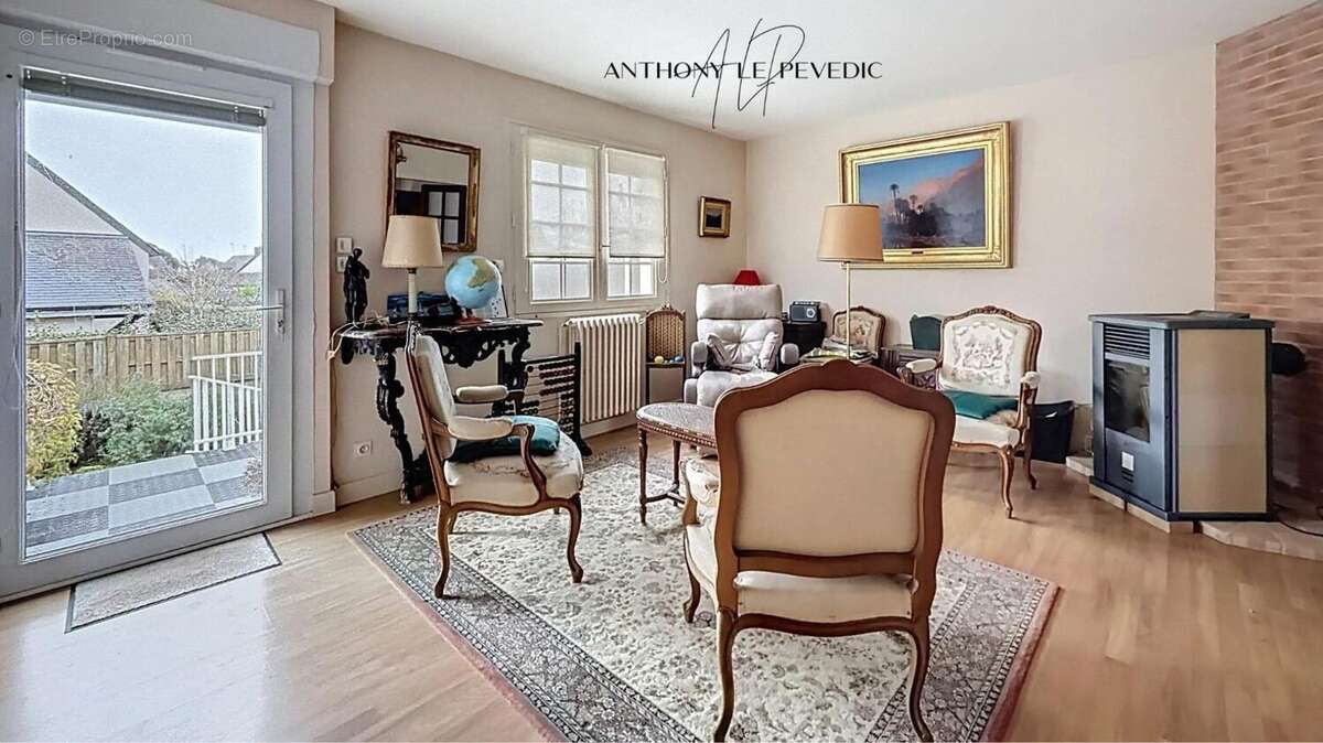 Photo 2 - Maison à SAINT-PHILIBERT