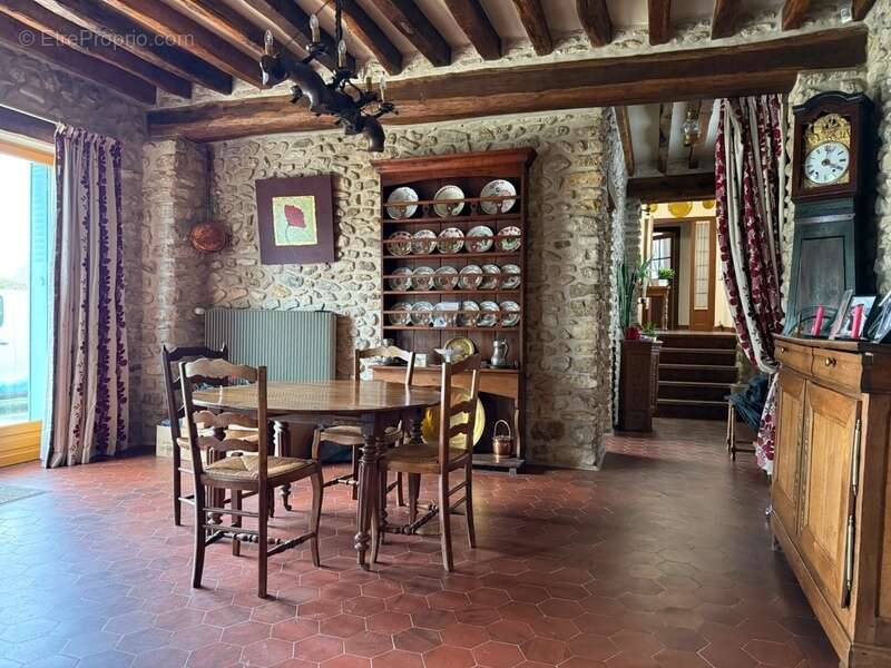 Maison à GRISY-LES-PLATRES