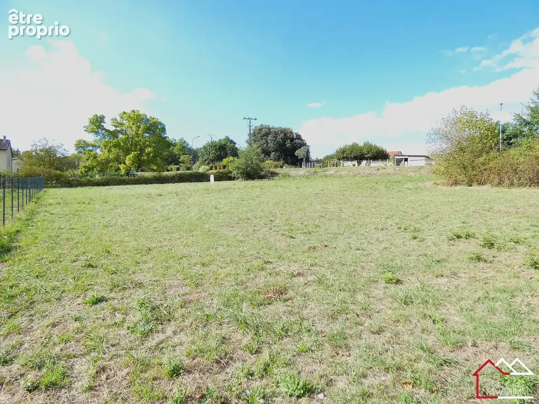 Terrain 1 874 m² à vendre à Douzillac (24190) - photo 1