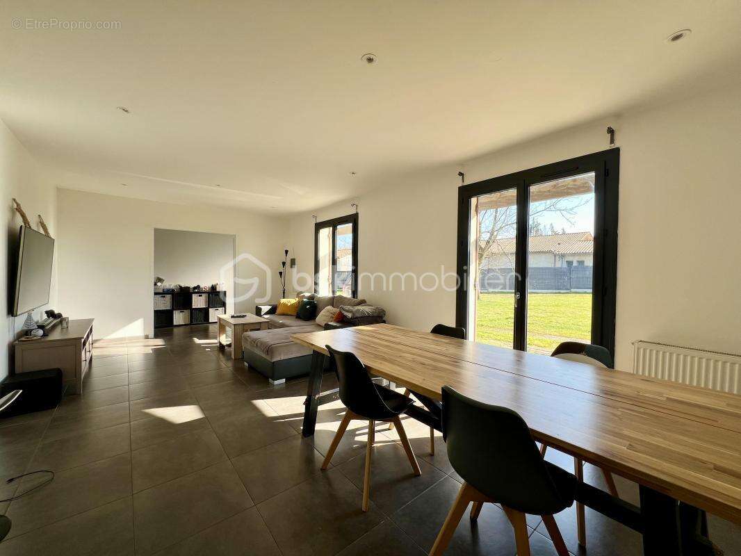 Maison à SAINT-MARTIN-DE-LAYE