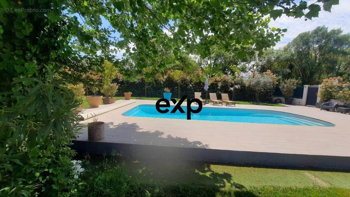 Maison à BOUC-BEL-AIR