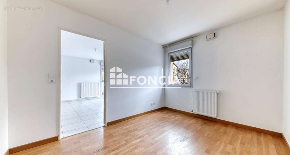 Appartement à TASSIN-LA-DEMI-LUNE