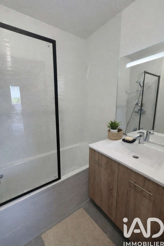 Photo 5 - Appartement à CARIGNAN-DE-BORDEAUX