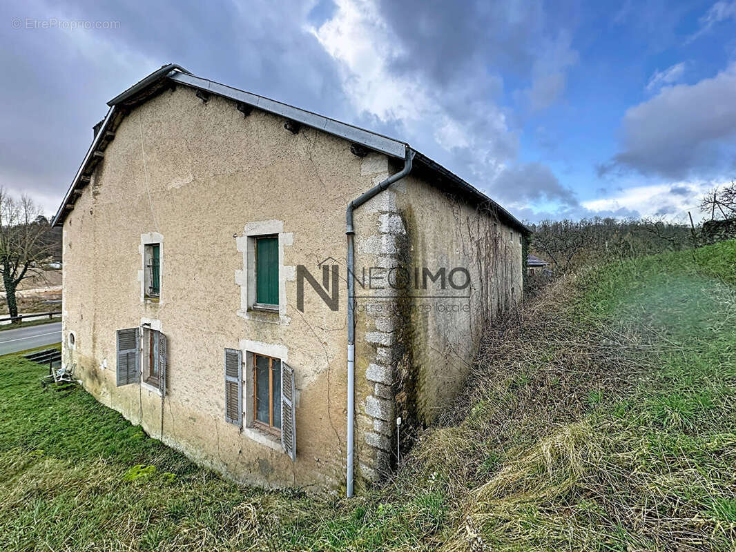 Maison à HARCHECHAMP