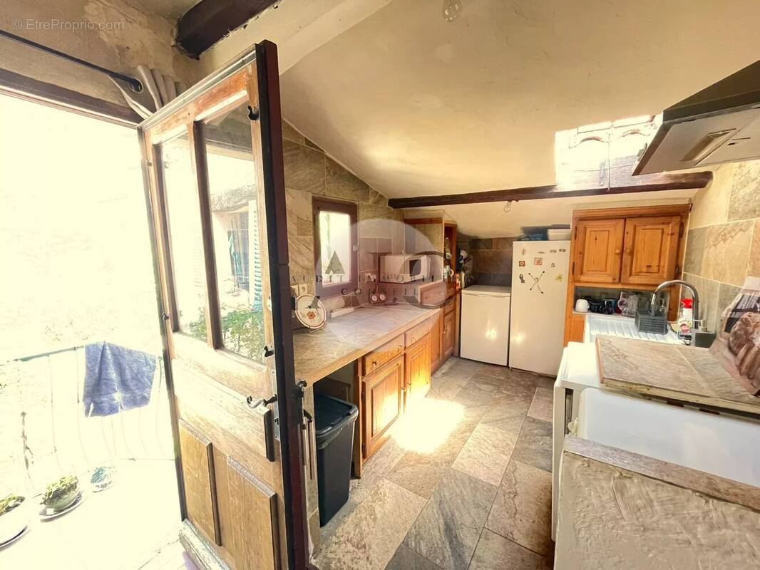 Appartement à FAYENCE