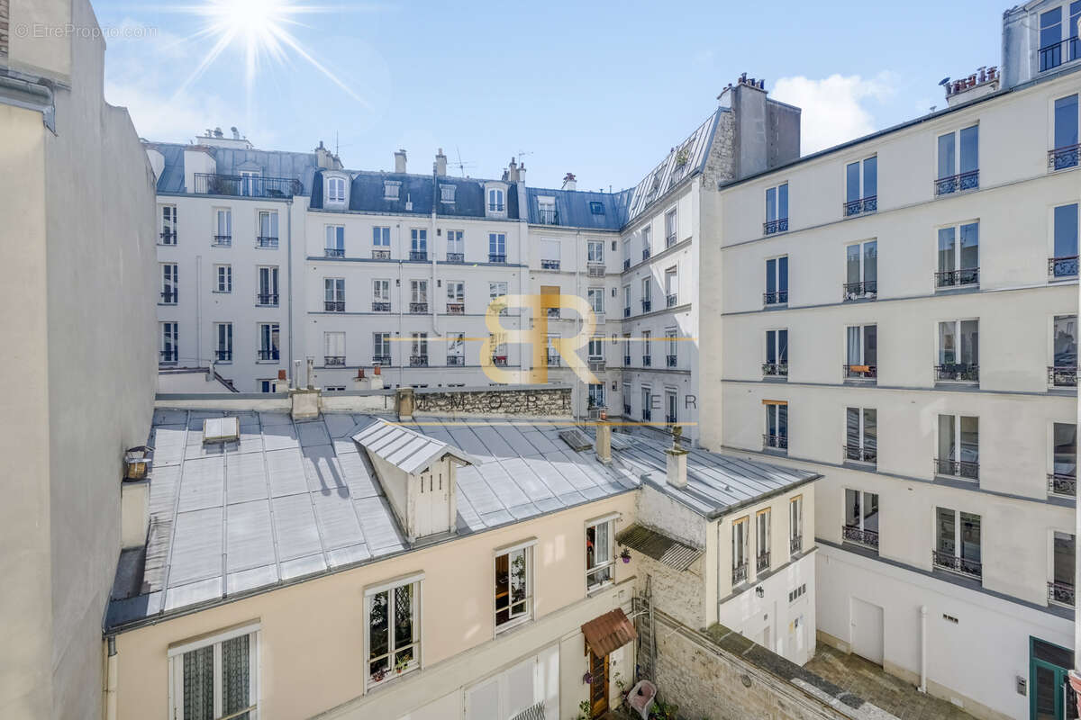 Appartement à PARIS-12E