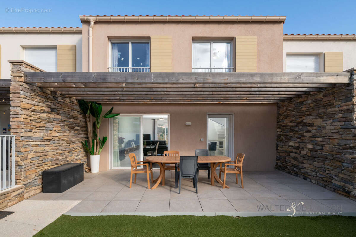 Maison à CARQUEIRANNE