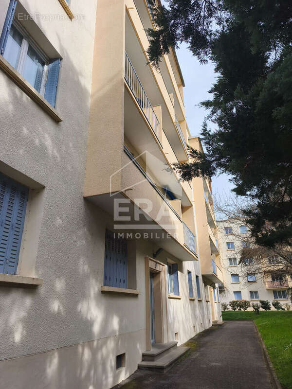 Appartement à OULLINS