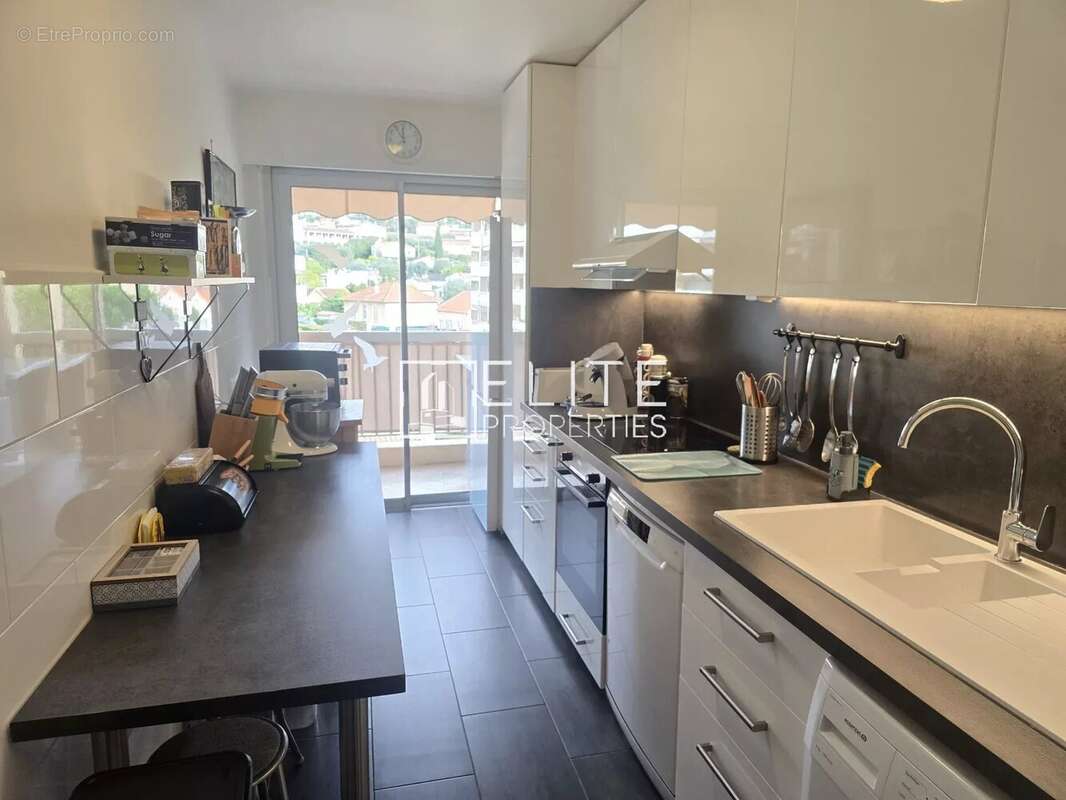 Appartement 3 pièces de 78 m² avec parking et cave – le cannet - photo 3