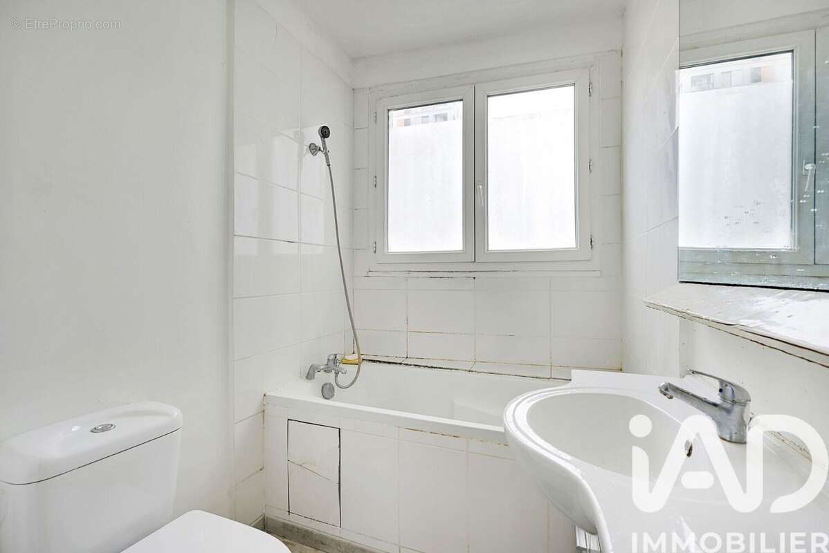 Photo 7 - Appartement à PARIS-18E