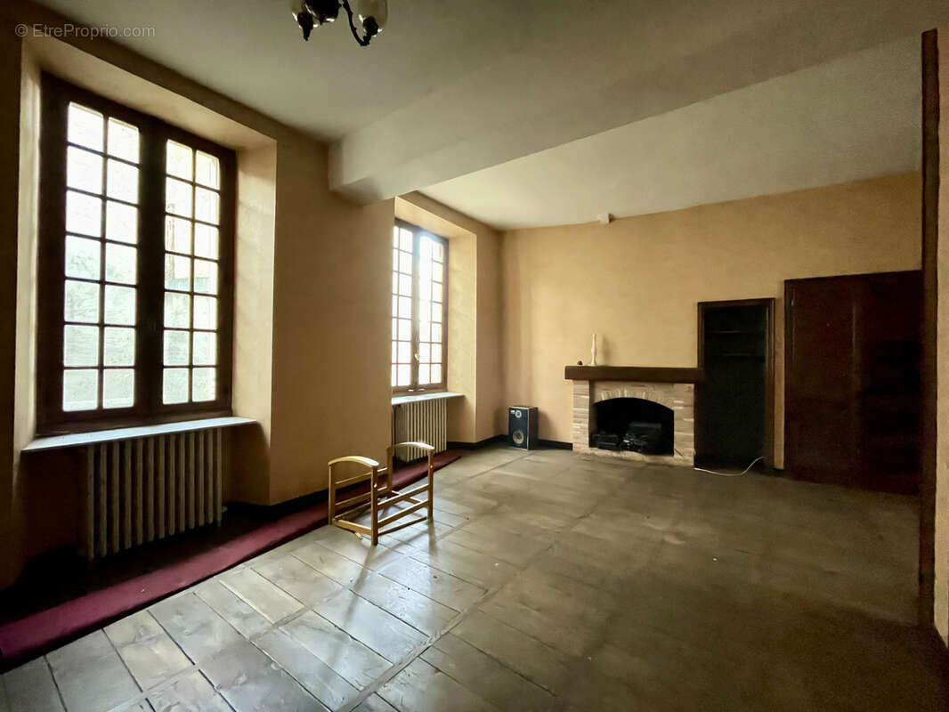 Appartement à CONFOLENS