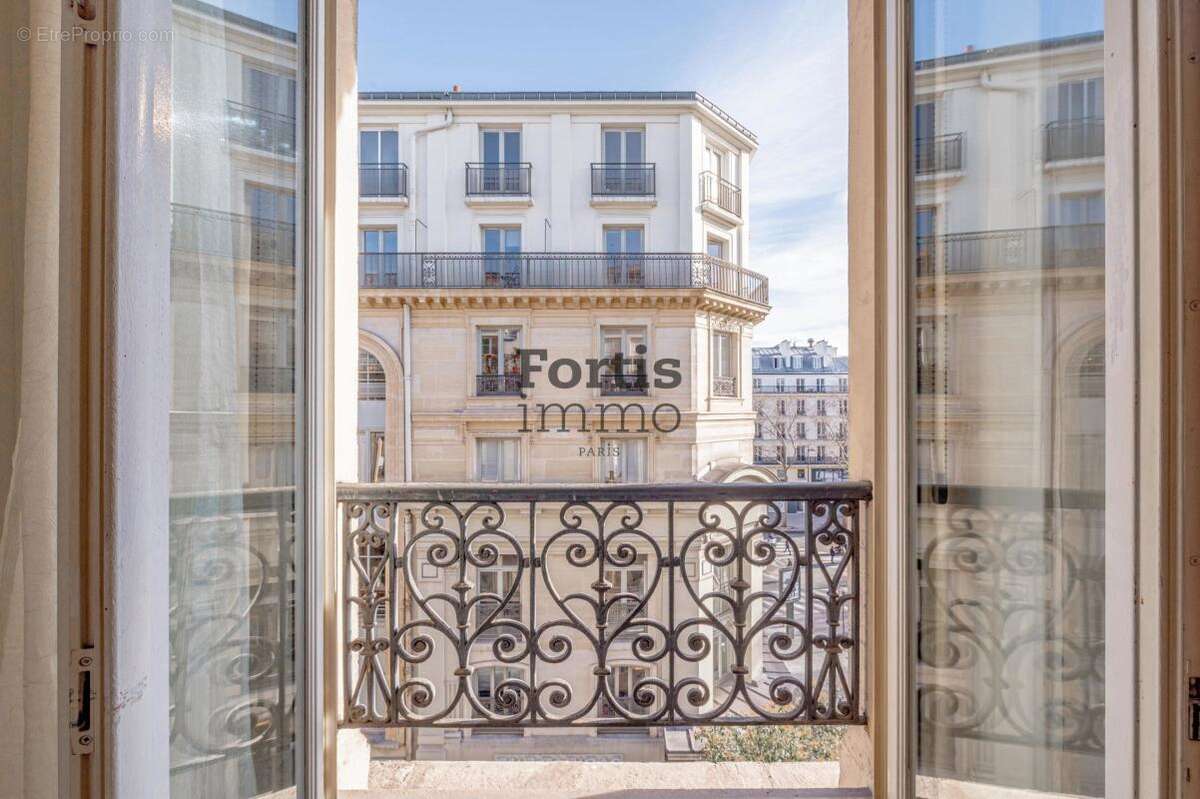 Appartement à PARIS