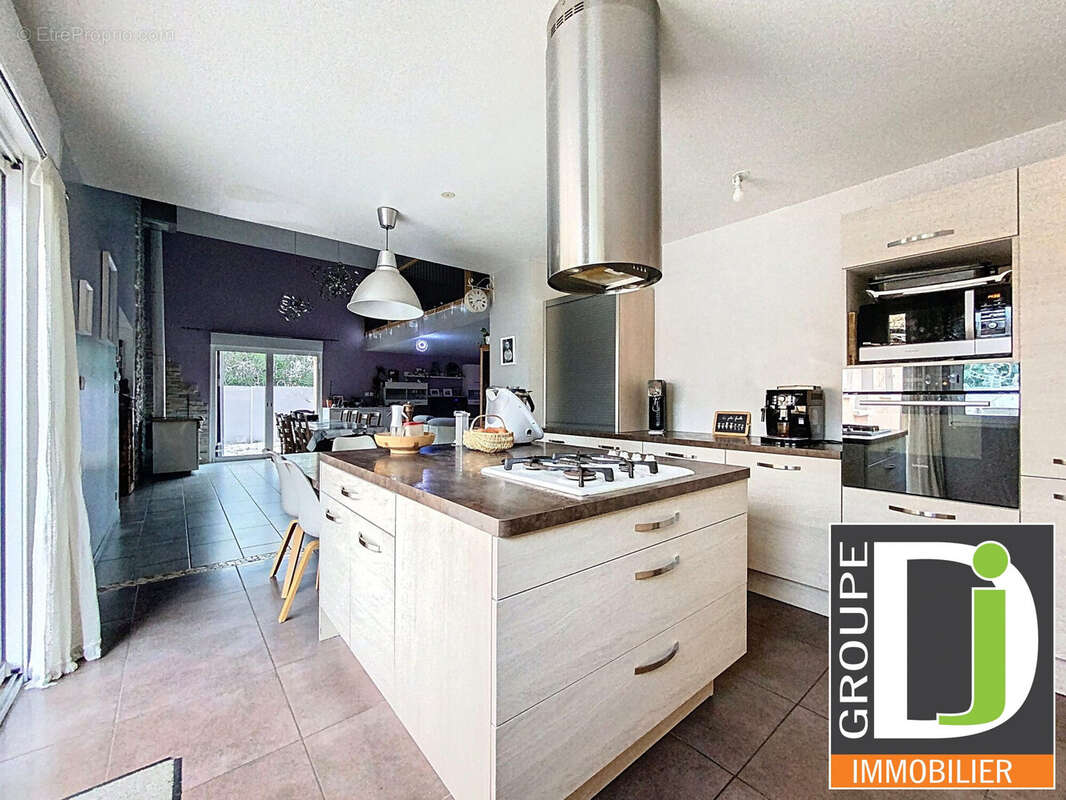 Maison à PORTES-LES-VALENCE