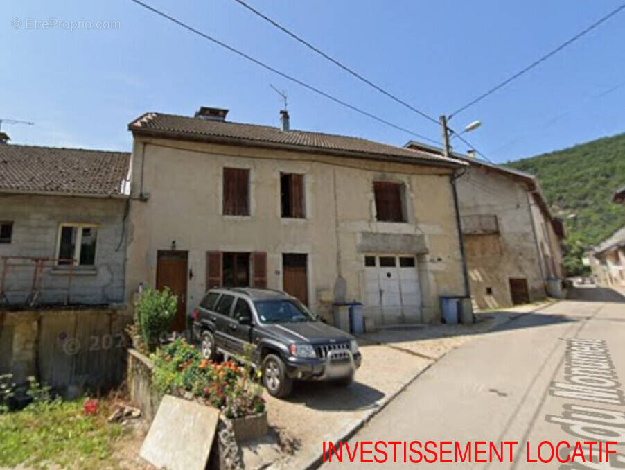 Appartement à JEURRE