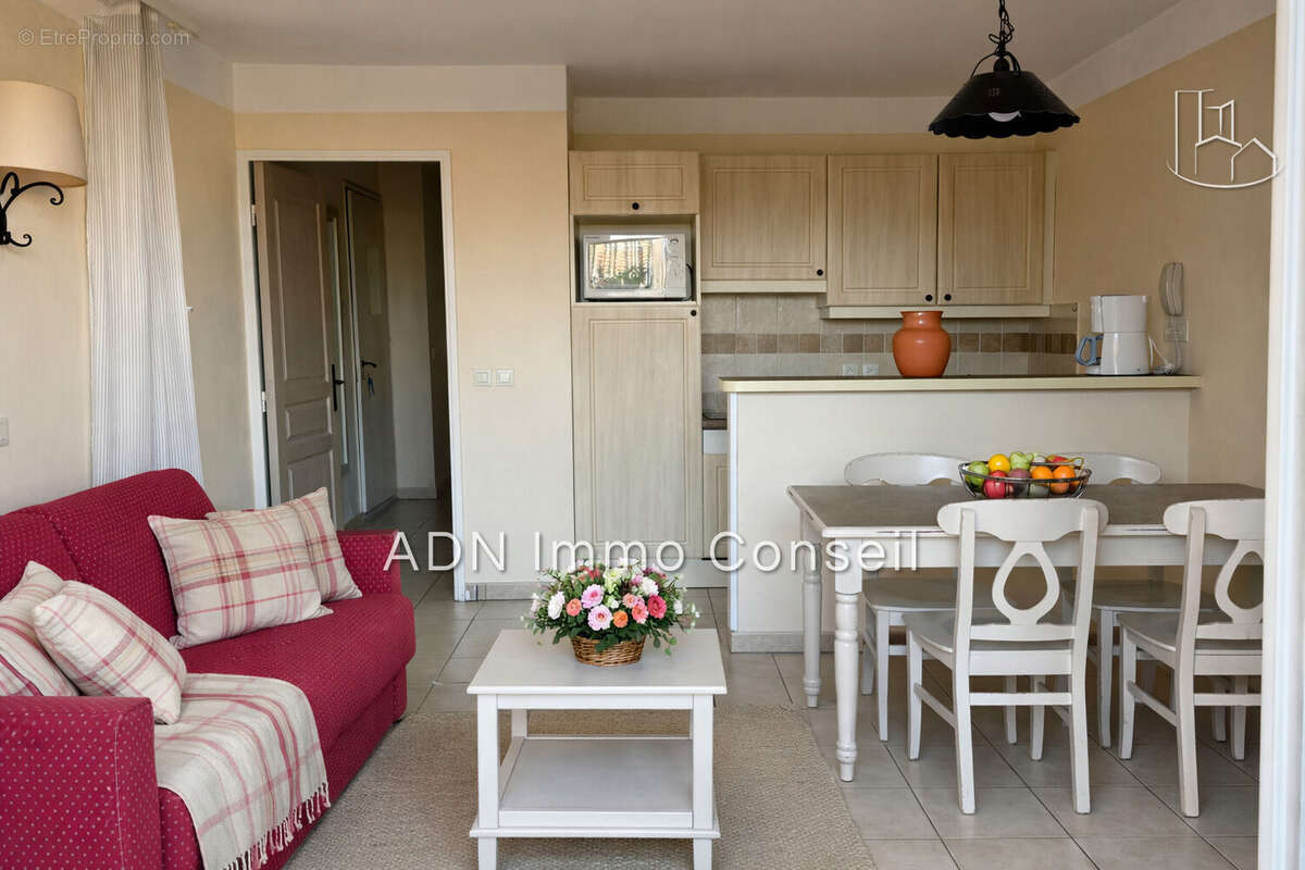Appartement à MALLEMORT