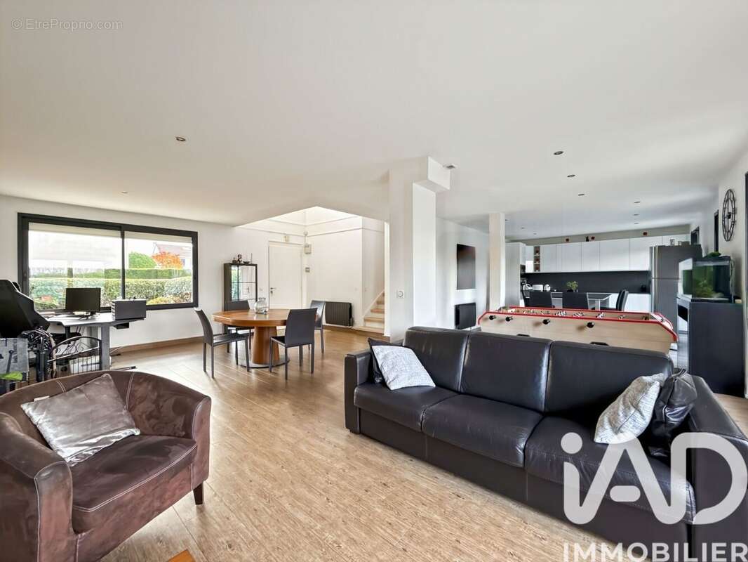 Photo 3 - Maison à CHENNEVIERES-SUR-MARNE