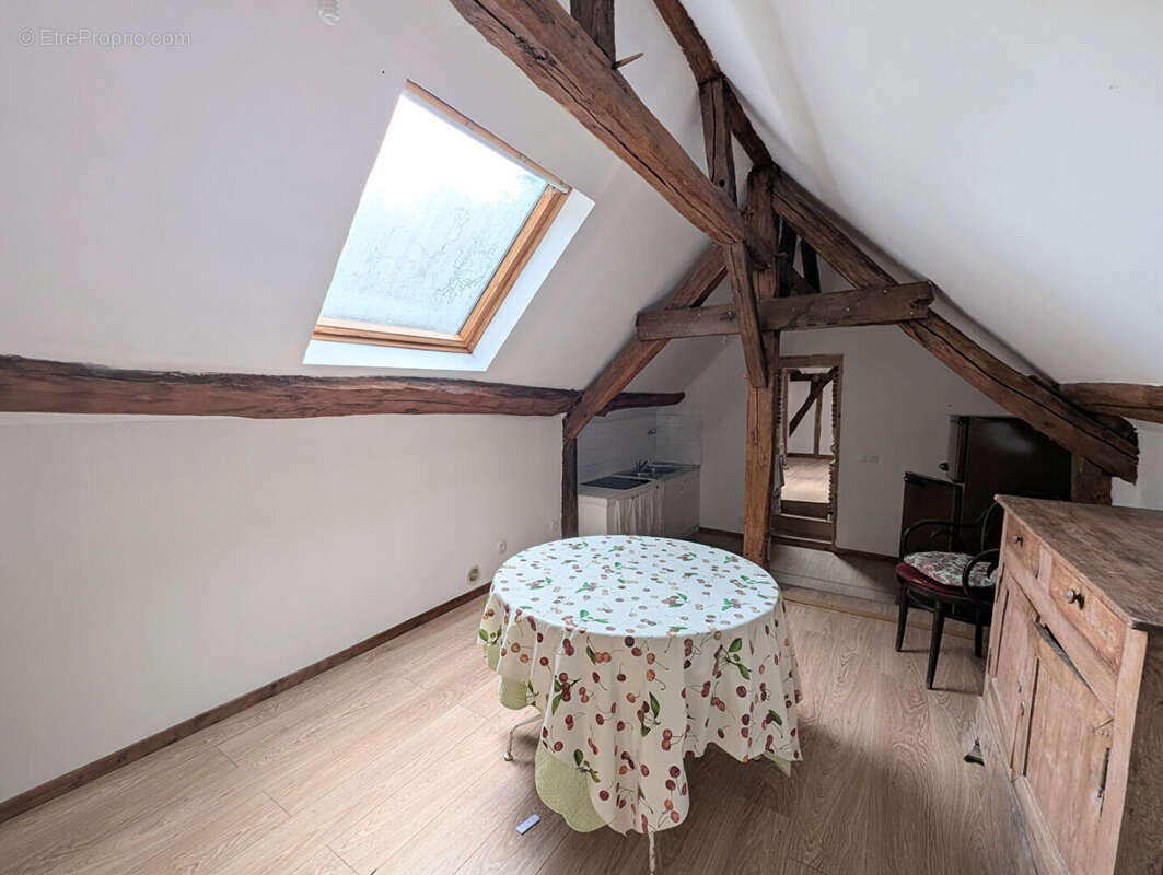 Maison à MOSNES