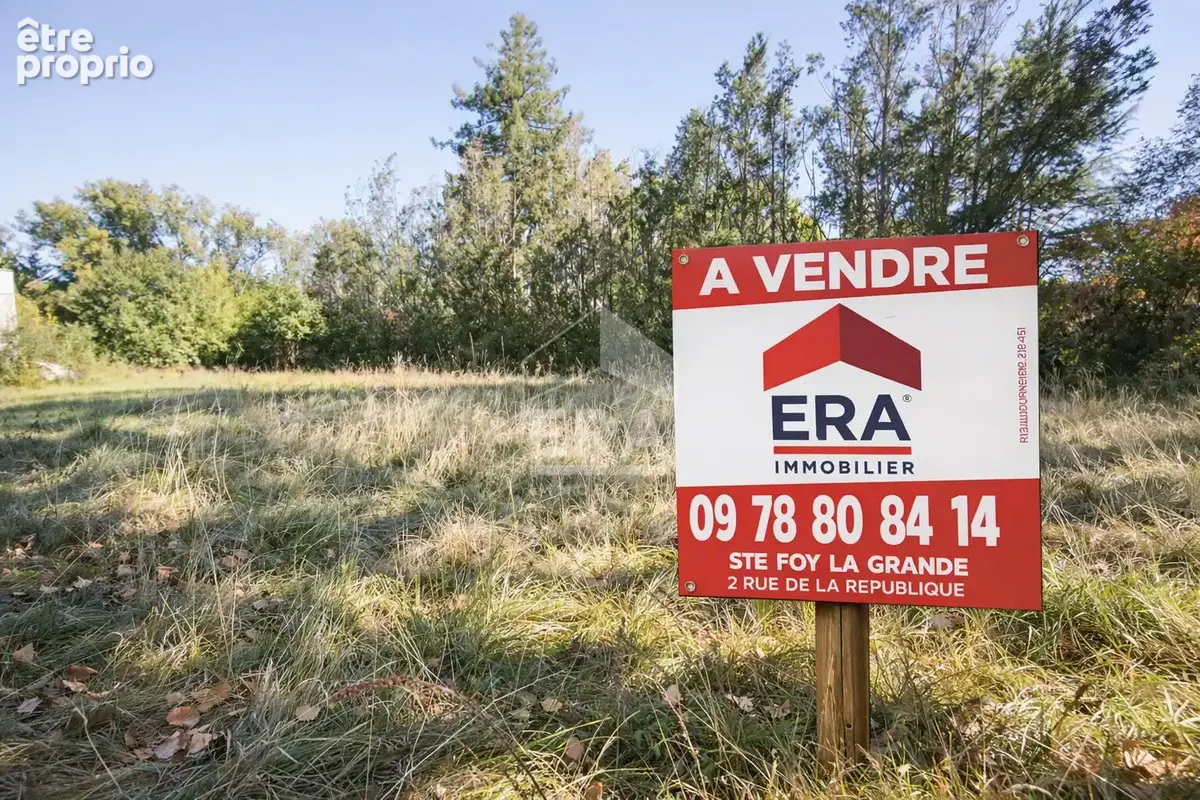 Photo Terrain à Pineuilh au prix de 28 500€