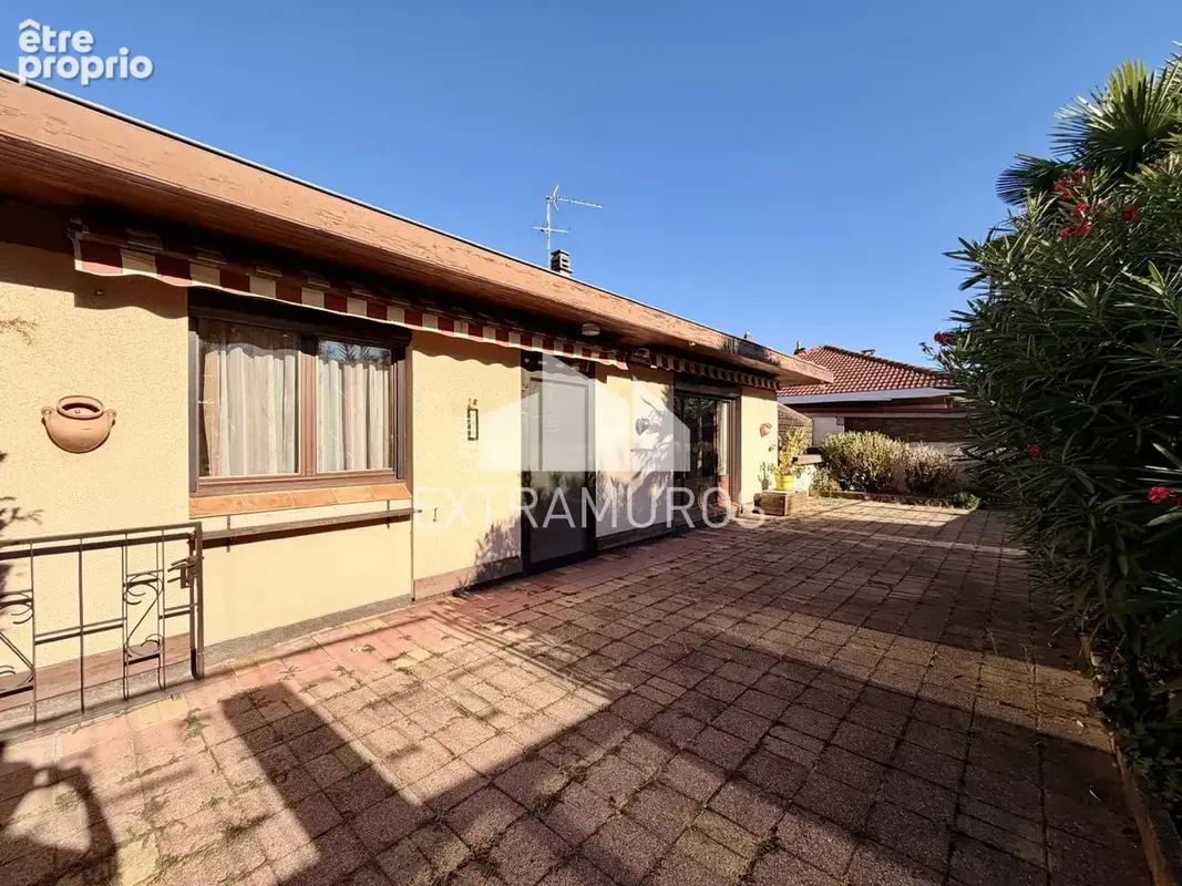 Maison de plain pied T4 - Terrasse et jardin - Centre Chaponost - photo 3