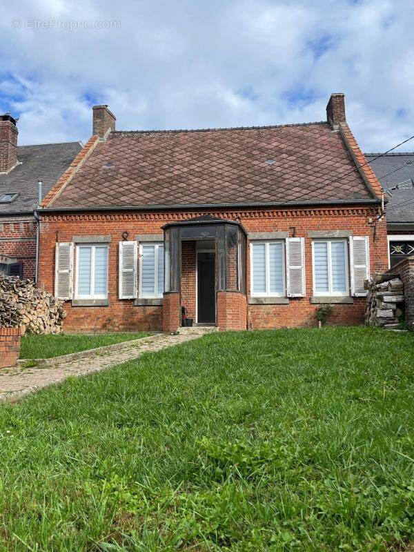 Maison à LE NOUVION-EN-THIERACHE