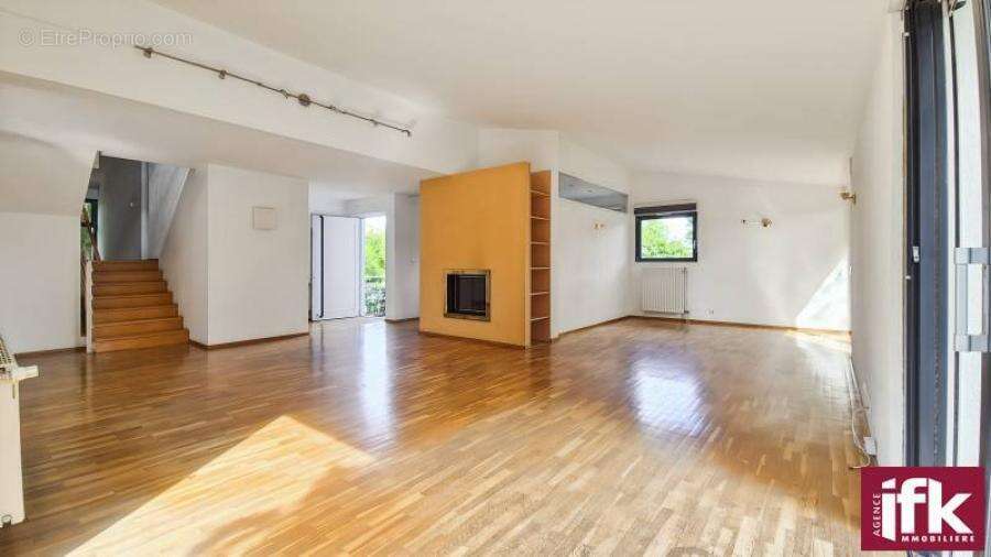 Horbourg-Wihr : Maison d'architecte d'exception avec piscine sur 12,54 ares - photo 5