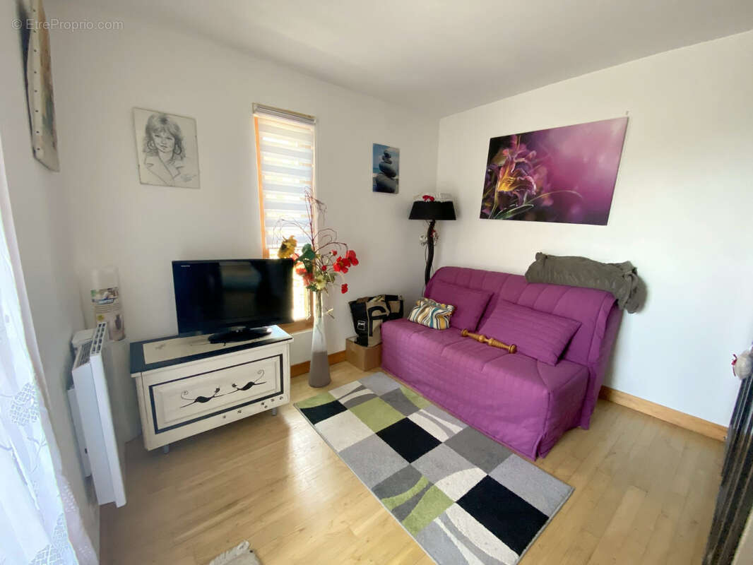 Maison à CRAPONNE-SUR-ARZON