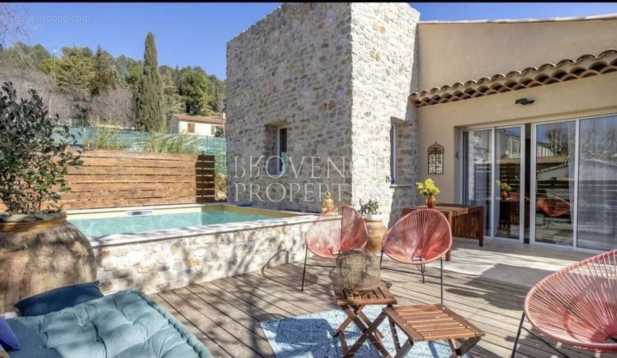 Maison à MONTFORT-SUR-ARGENS