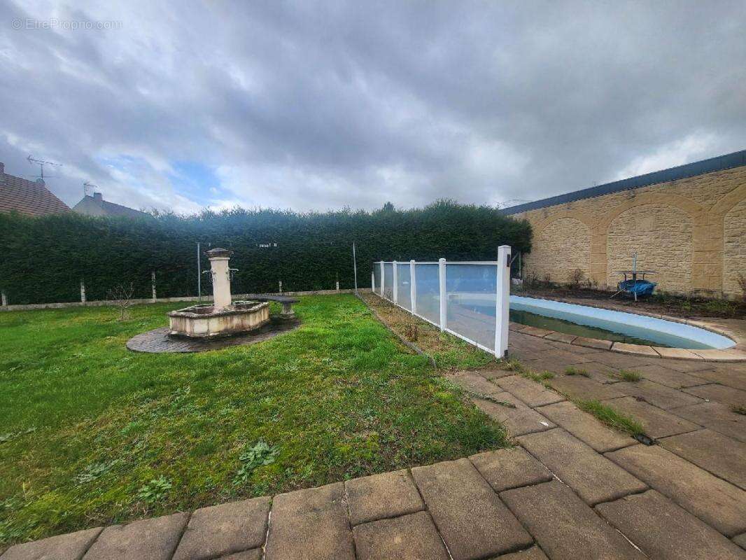 Maison à BLERANCOURT