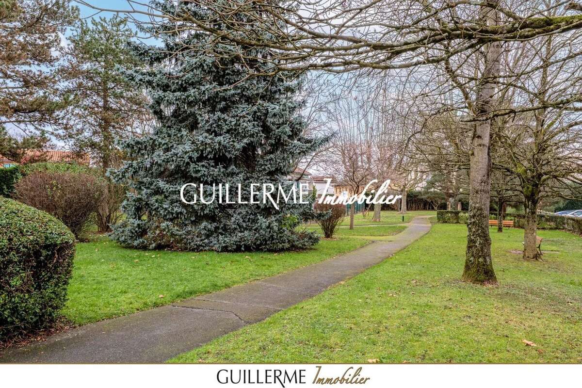 Appartement à CHAMPAGNE-AU-MONT-D'OR