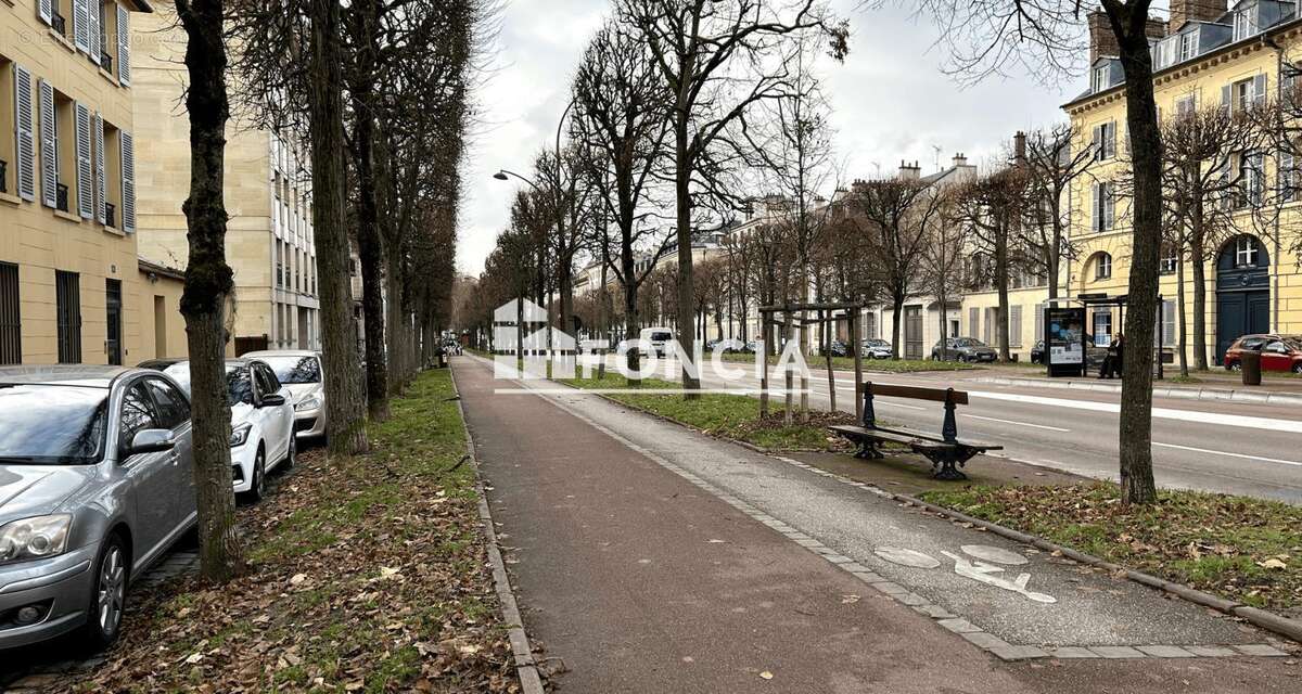 Appartement à VERSAILLES