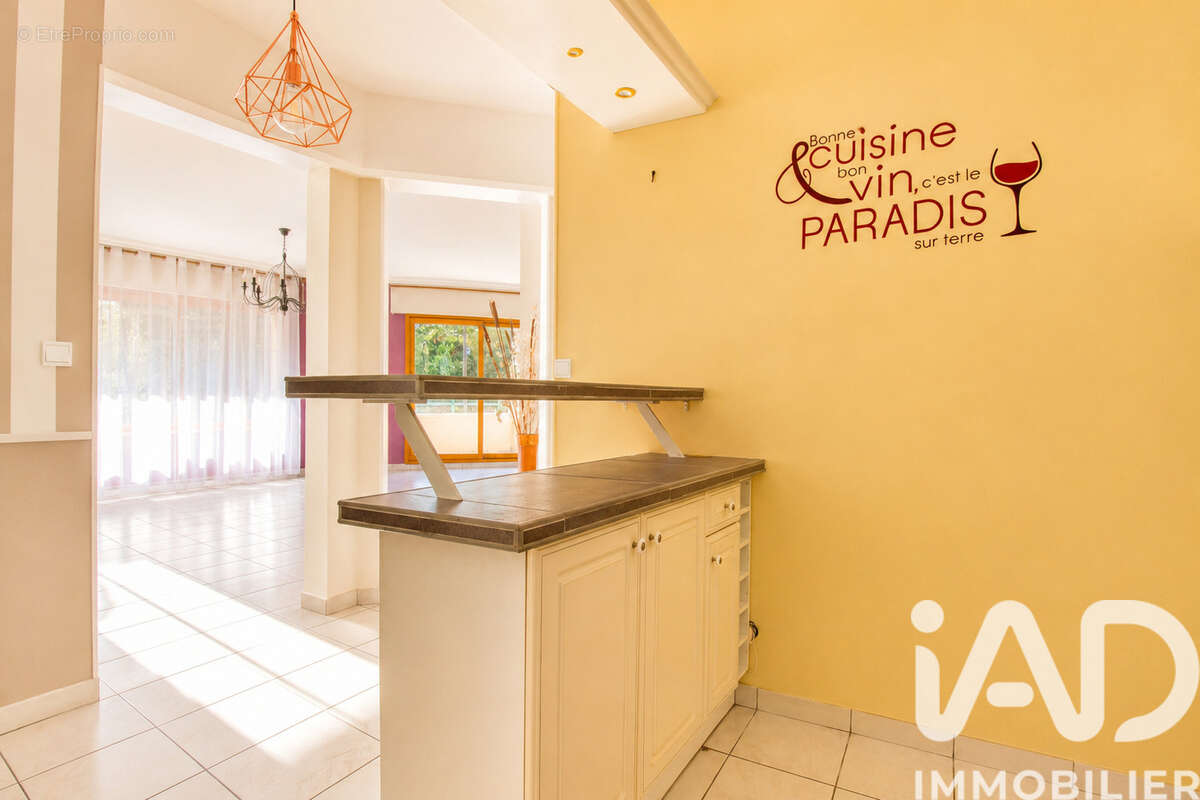 Photo 5 - Appartement à COMPIEGNE