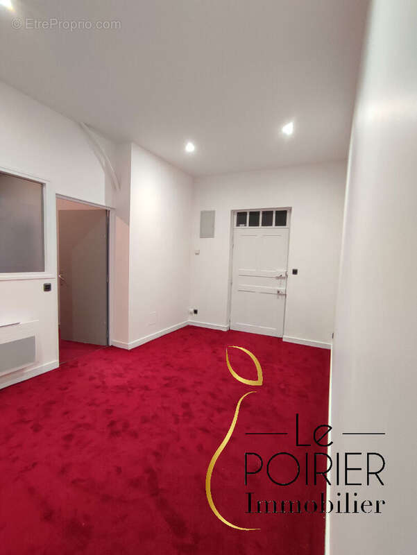 Commerce à LAMBALLE