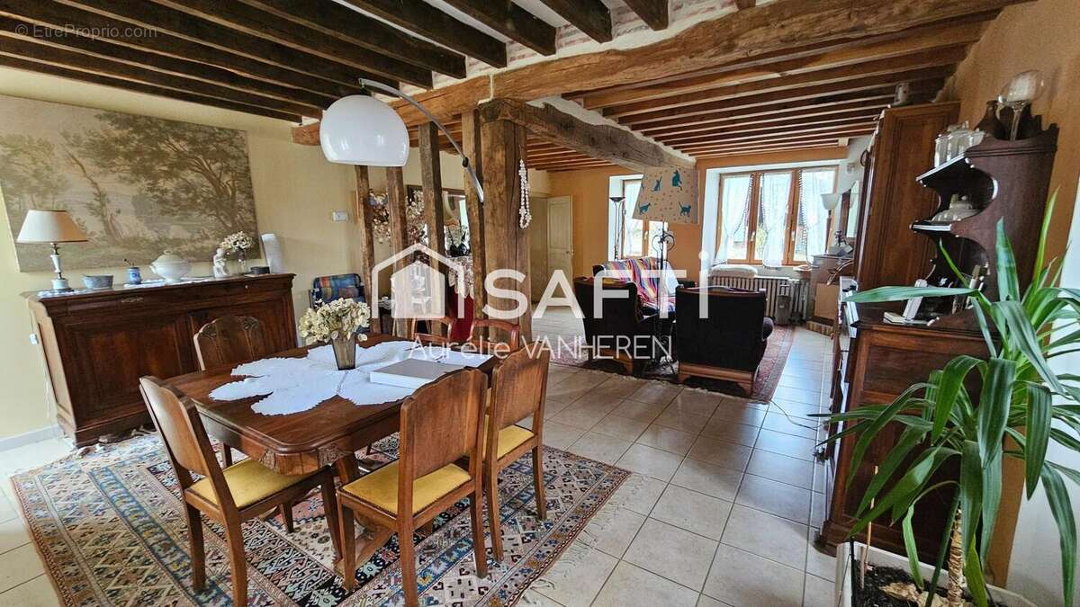 Maison 150 m² à Saint-Amand-En-Puisaye  - photo 4