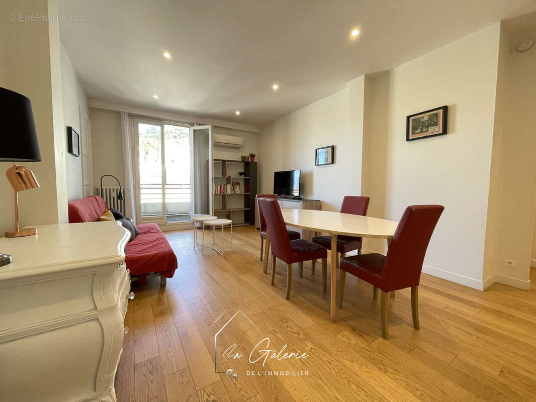 Appartement à GRENOBLE