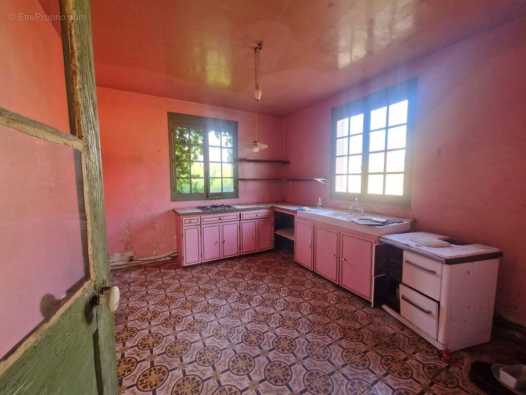 Maison à LA MADELEINE-DE-NONANCOURT