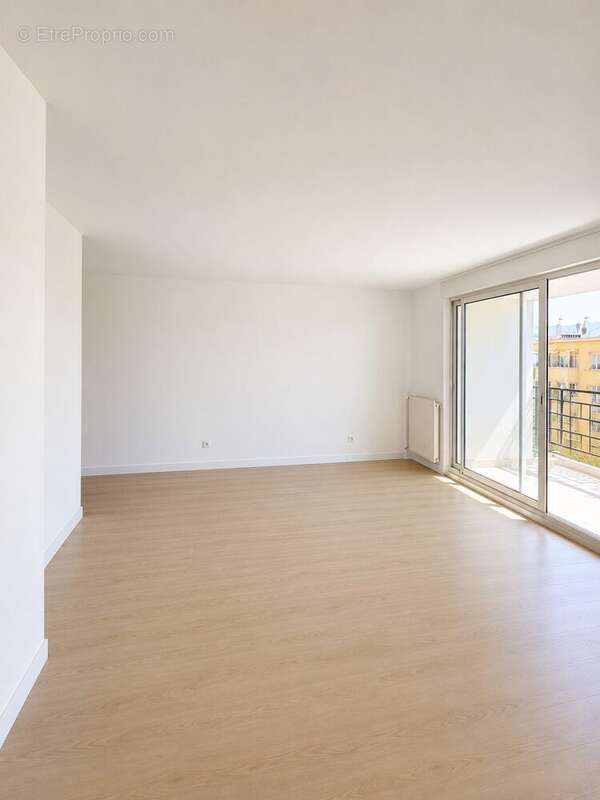 Appartement 48 m² à Marseille-8e  - photo 3