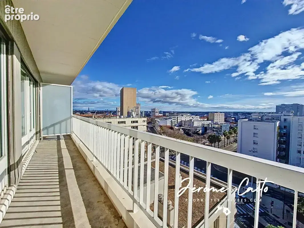 Appartement Nimes 3 pièce(s) 70 m2 + cave - photo 3