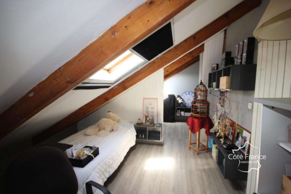GIVET Maison d'habitation 2 chambres, idéal pour investisseu - photo 8