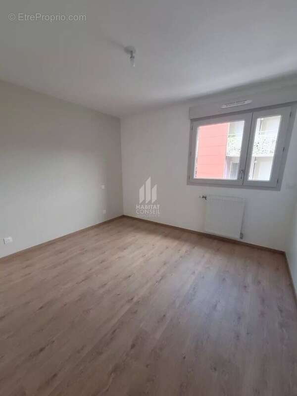 Appartement à MOIRANS