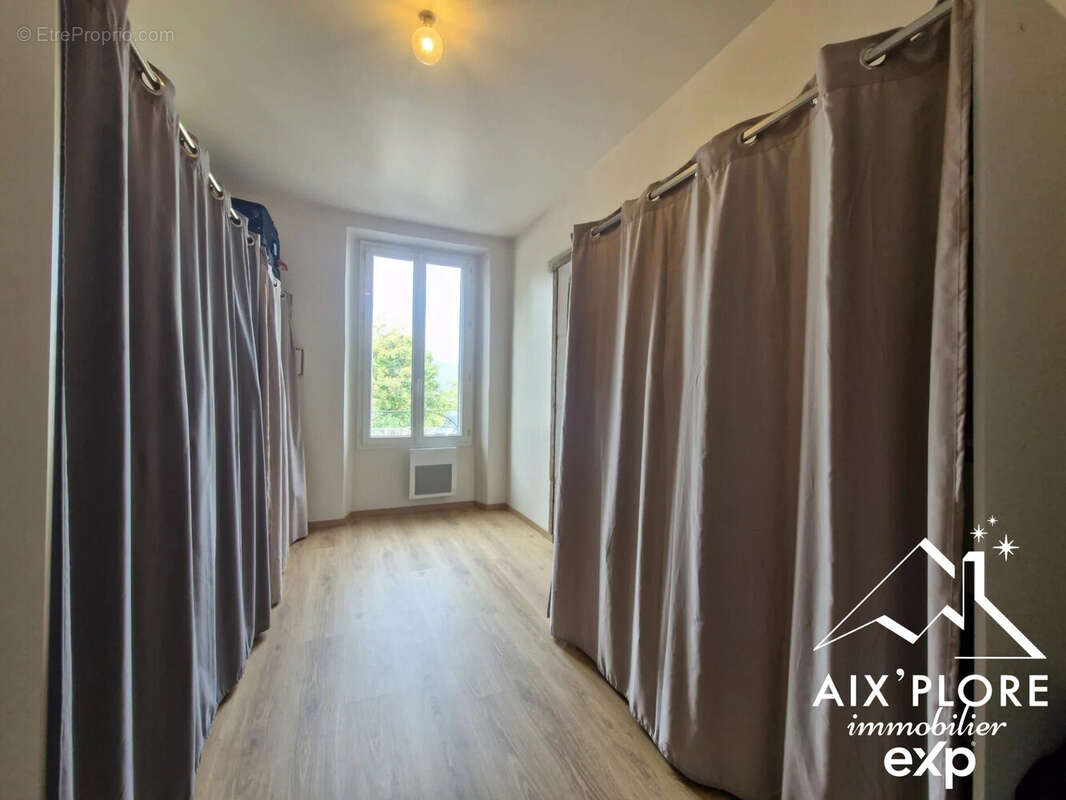 Appartement à AIX-LES-BAINS