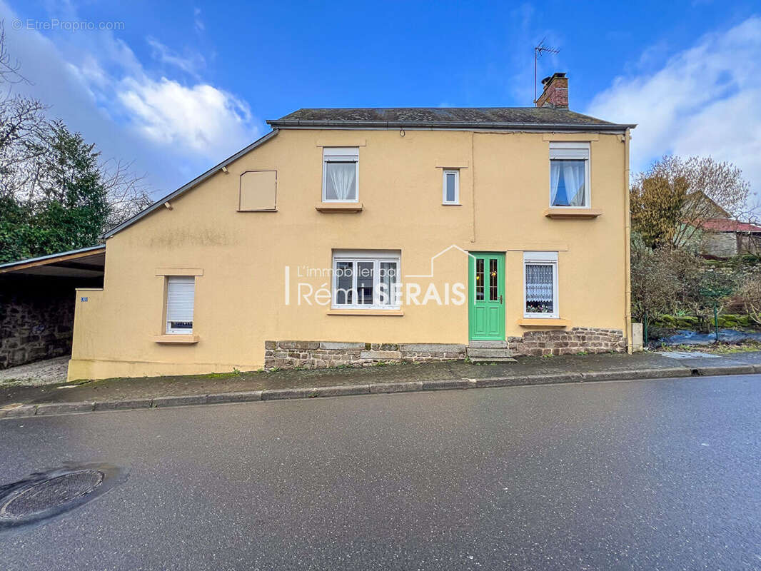 Maison à BELLOU-EN-HOULME