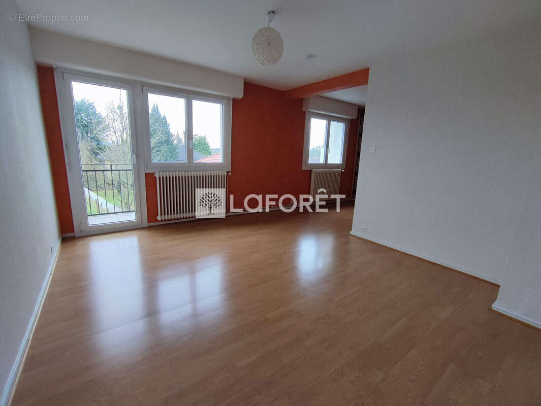 Appartement à ROPPE