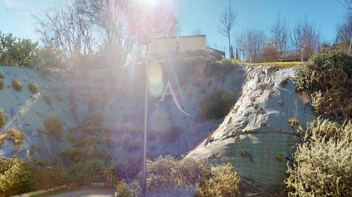 Appartement à AUZEVILLE-TOLOSANE