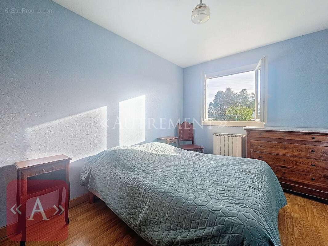 Maison à SAINT-SULPICE