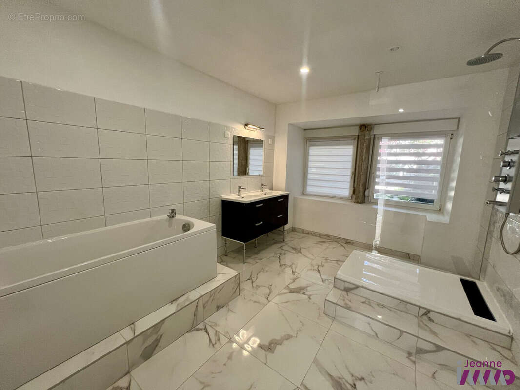 Appartement à DELLE