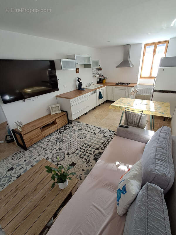 Maison à LAURE-MINERVOIS